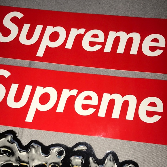 x3 Supreme STICKĖRS🆕 - Picture 4 of 8